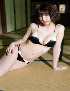 《色娜娜集百万部最新潮流电影-房奴试爱完整版播放》