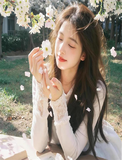 电影技术揭秘：《比特币：钱的终结》的创作历程与幕后故事 ——电影的专业鉴赏